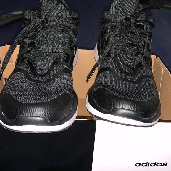 Adidas sneakers - Picture 5 of 5